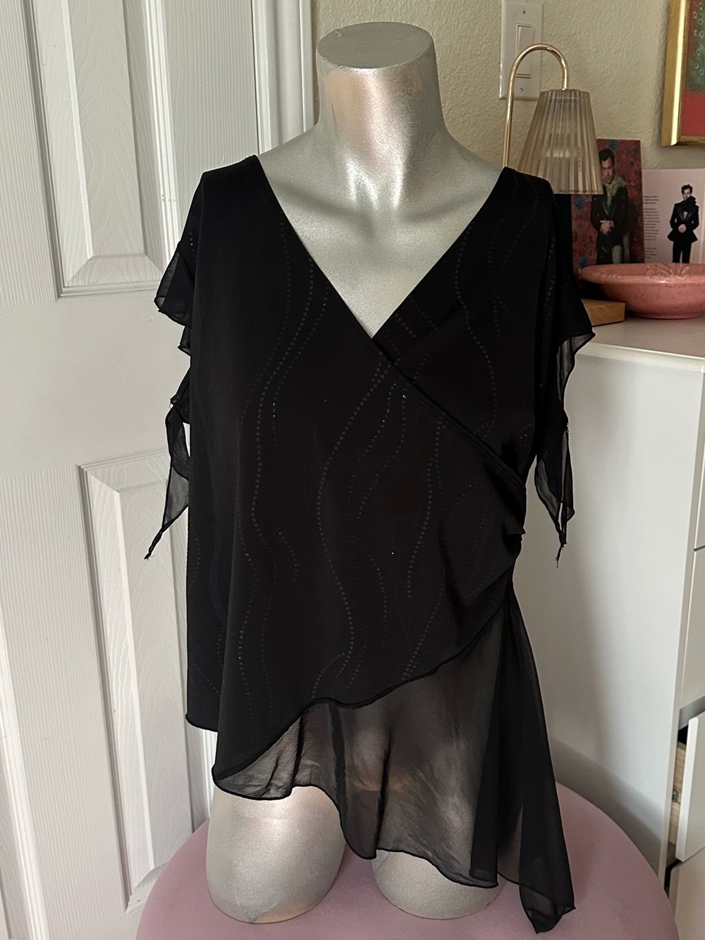 Vintage Exit USA Shimmery Pattern Flutter Sleeve Asymmetrical Fairy Top